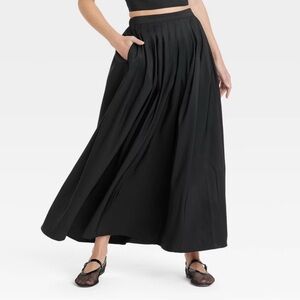 a new day Black Pleated Maxi Skirt SMALL
